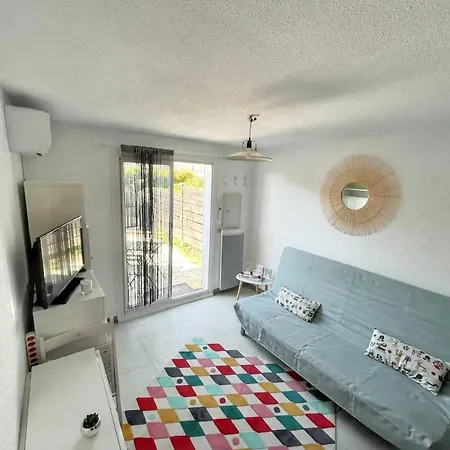 Maison Cosy A La Londe-les-maures, Proche Сasa de vacaciones *